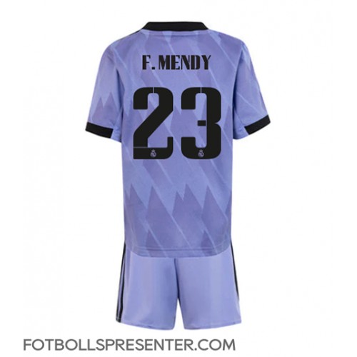 Real Madrid Ferland Mendy #23 Bortatröja Barn 2022-23 Kortärmad (+ korta byxor)